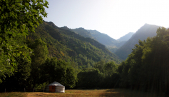 Yourte et Cabane du Rivobruenti