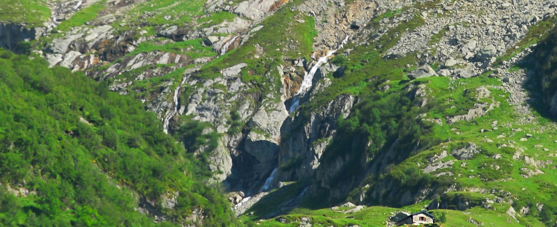 Refuge de l'Oule Alpes Isère Belledonne