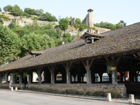 Halle de Crmieu