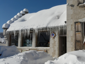 Office de tourisme sous la neige