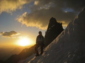 La montagne avec un guide