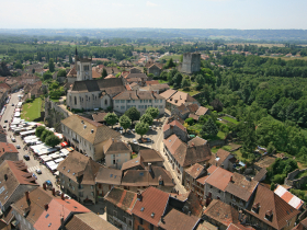 Quartier historique de Morestel, cit des peintres - Balcons du Dauphin - Nord-Isre -  moins d'une heure de Lyon